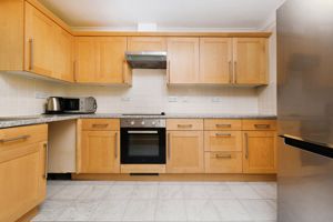 KITCHEN- click for photo gallery
